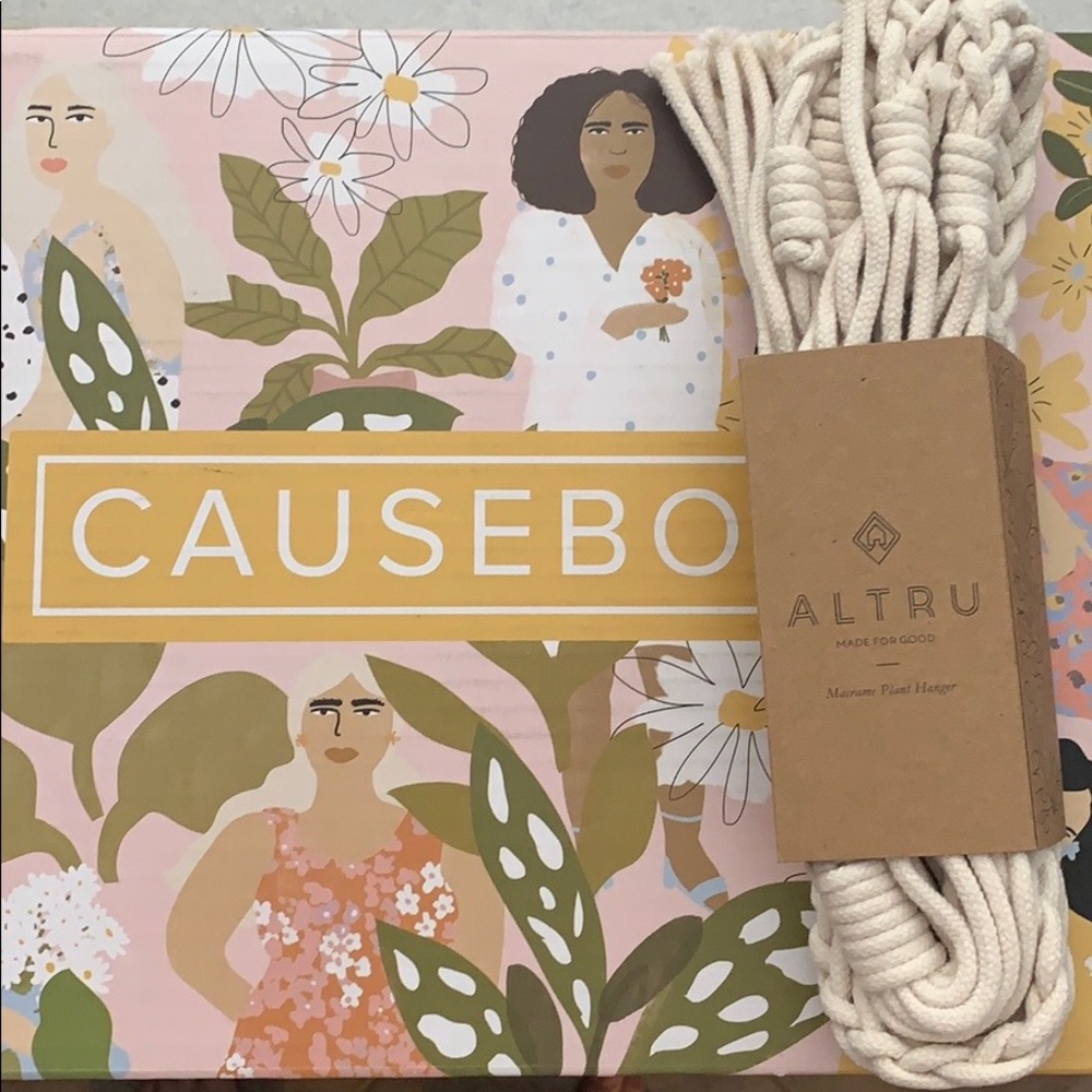 Altru Macramé Plant Hanger - causebox